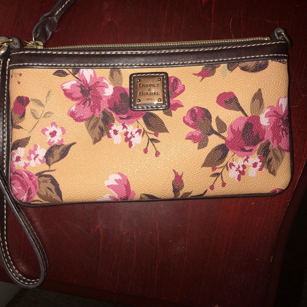 Dooney & Bourke Wristlet